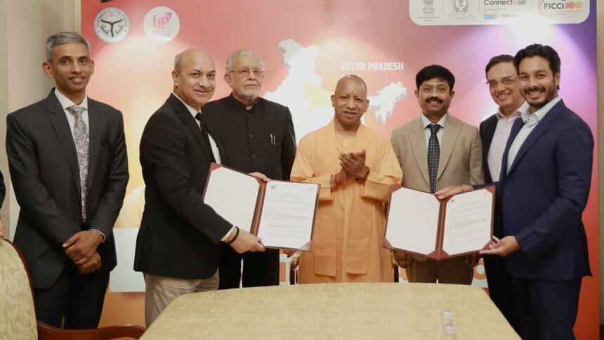 UP News: सिंगापुर दौरे के पहले ही दिन सीएम योगी की बड़ी सफलता, यूनिवर्सल सक्सेस ग्रुप के साथ हुए 6,650 करोड़ रुपये के 3 एमओयू