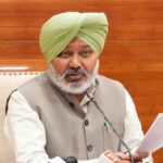 Punjab News: पंजाब में टैक्स चोरी पर बड़ी कार्रवाई, 1.5 करोड़ रुपये का अनअकाउंटेड स्टॉक जब्त