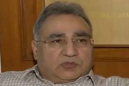 पूर्व चीफ सेक्रेटरी और रिटायर आईएएस अधिकारी विजय कुमार जंजुआ