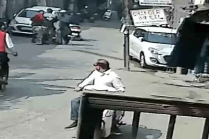 दिनदहाड़े कारोबारी से लूट की कोशिश