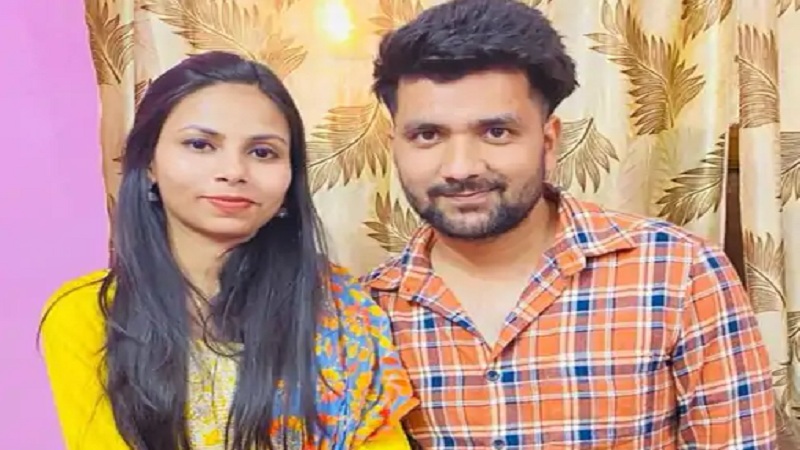 Noida Couple Suicide