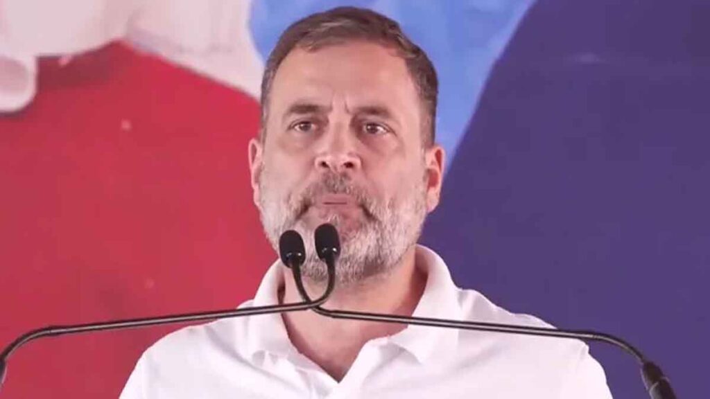 Rahul Gandhi: राहुल गांधी ने मंच से पंजाब कांग्रेस के नेताओं को दी चेतावनी, कहा- टीम प्लेयर बनो, वरना मैं सभी को ठीक कर दूंगा Rahul Gandhi: राहुल गांधी ने मंच से पंजाब कांग्रेस के नेताओं को दी चेतावनी, कहा- टीम प्लेयर बनो, वरना मैं सभी को ठीक कर दूंगा