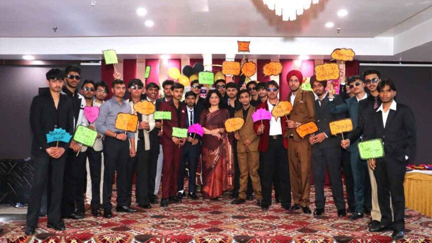 St Solider News: सेंट सोल्जर डिवाइन पब्लिक स्कूल, मॉडल हाउस ने एक फेयरवेल पार्टी का आयोजन