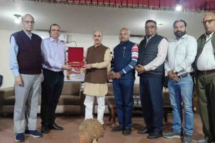 Our education system should impart values ​​along with education- Banvir Singh