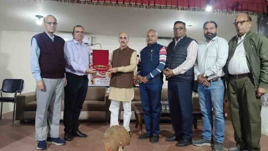 Our education system should impart values ​​along with education- Banvir Singh