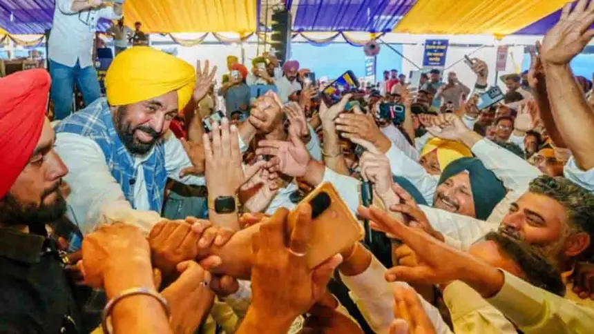 CM Mann Lays Foundation Stone of New Roads