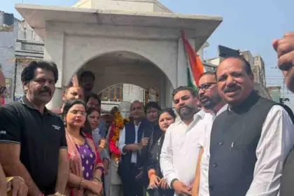 Jalandhar, Jalandhar News, Shaheed Bhagat Singh, Nation, Great Martyr, Rajinder Berry, Congress, Tribute on Martyrs Day