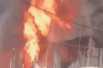 Fire in Chandigarh Sector 22 Mobile Market