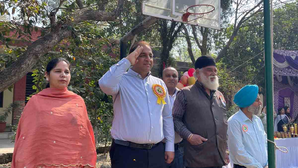 Jalandhar News: नितिन कोहली ने गवर्नमेंट कॉलेज ऑफ एजुकेशन वार्षिक स्पोर्ट्स मीट में मुख्य अतिथि के रूप में की शिरकत