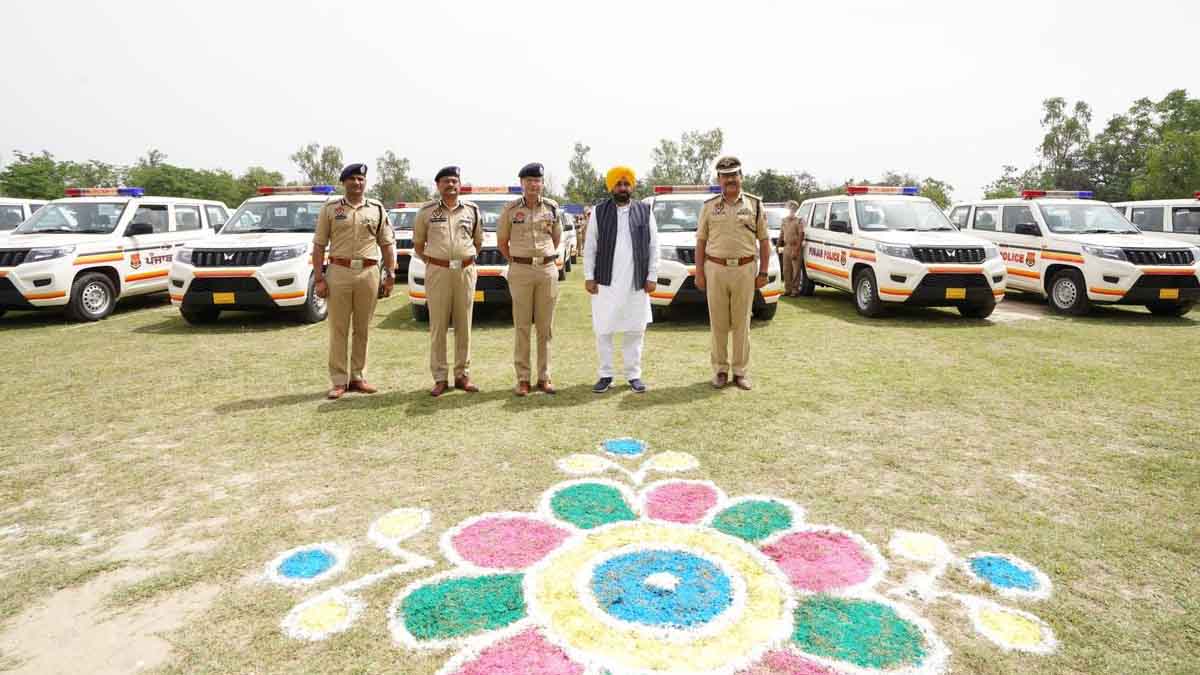 Punjab News: मुख्यमंत्री भगवंत सिंह मान ने पंजाब पुलिस को 508 इमरजेंसी रिस्पॉन्स वाहन सौंपे