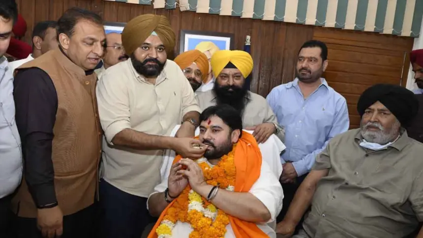 काकू आहलुवालिया ने पंजाब खादी एंड विलेज इंडस्ट्री बोर्ड के चेयरमैन का पदभार किया ग्रहण