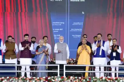 pm-modi-inaugurates-noida-international-airport-jewar