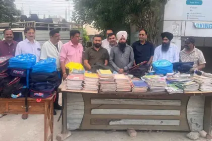 पीपीआर मार्केट में जरूरतमंद छात्रों के लिए फ्री किताबों का लंगर शुरू