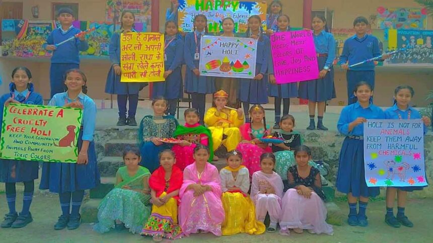 St Soldier News: सेंट सोल्जर ग्रुप ऑफ़ इंस्टिट्यूशंस की विभिन्न ब्रांचों में मनाई गई होली