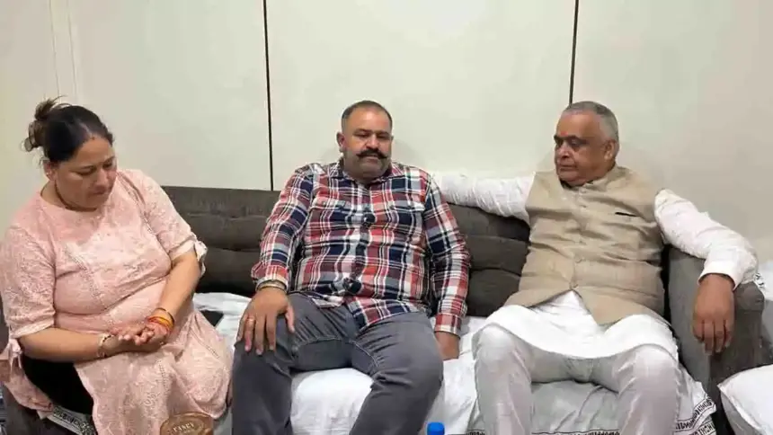 sushil-rinku-mother-pushpa-devi-hospitalized-dmc-ludhiana-kd-bhandari-visit