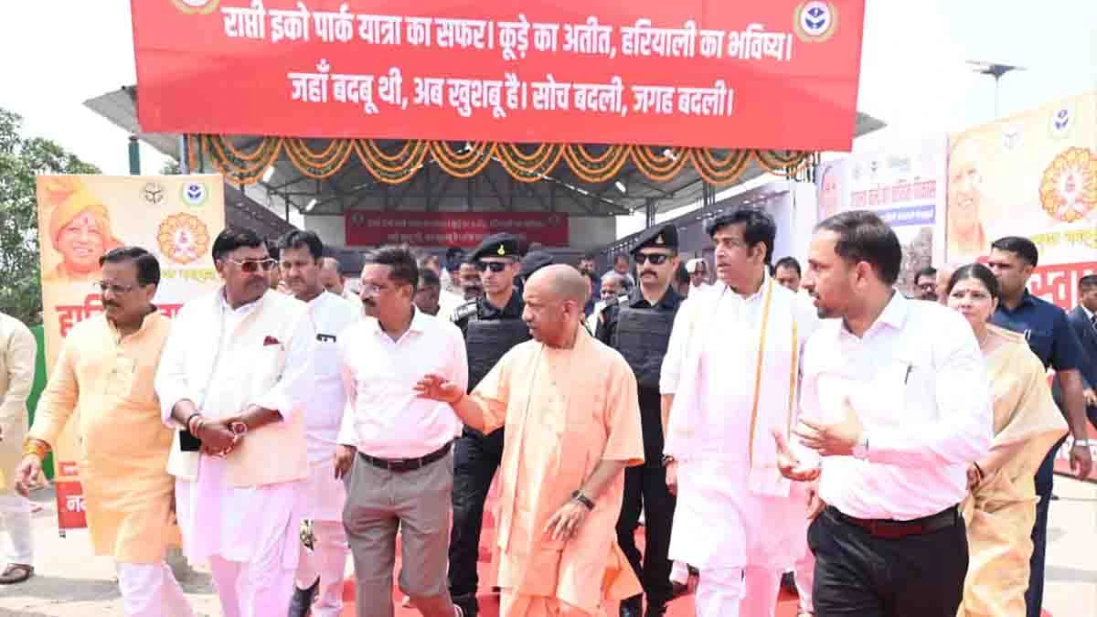 CM Yogi gifted Gorakhpur development projects
