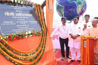 CM Yogi gifted Gorakhpur development projects
