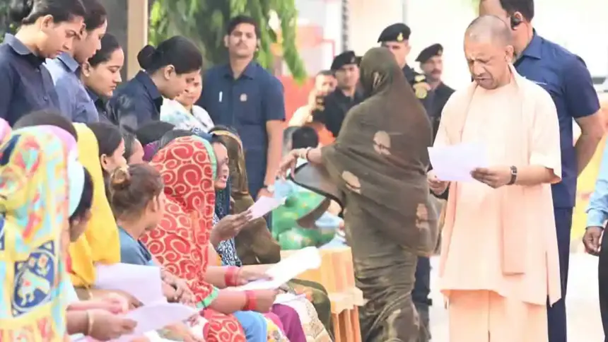 Officials Must Ensure Prompt Resolution of Public Grievances