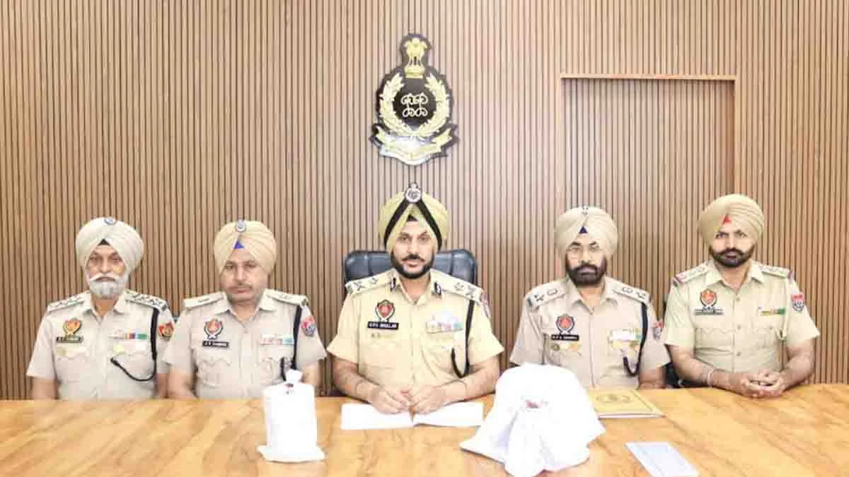 Individuals linked to a cross-border drug smuggling module arrested