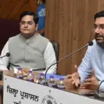 Jalandhar DC Varjit Walia directed officials to resolve public grievances