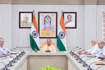 CM Yogi Inquires About the Plight of Farmers Affected by Unseasonal Rains