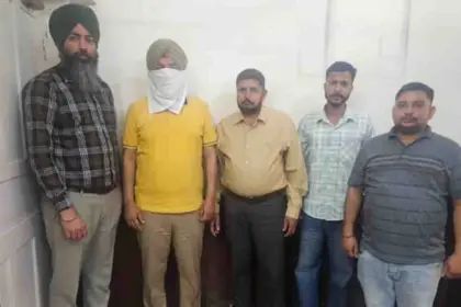 Vigilance Bureau Arrested Inspector while Accepting Bribe