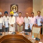 23 राजस्व अधिकारी पदोन्नत, हरदीप सिंह मुंडियां ने सौंपे पदोन्नति पत्र