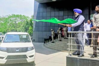 पंजाब सरकार ने आबकारी और कर विभाग की क्षमता बढ़ाने 25 नई बोलेरो गाड़ियों को किया रवाना