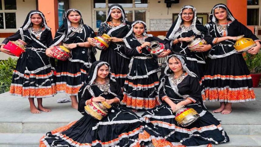 डिप्स में इंटर-हाउस डांस प्रतियोगिता का भव्य आयोजन