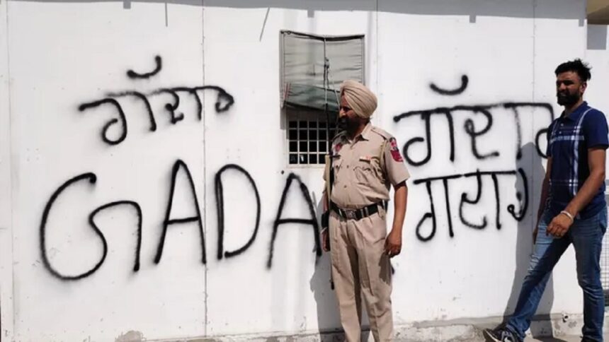 पंजाब में फूटा आप कार्यकर्ताओं का गुस्सा