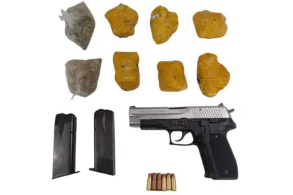 individuals linked to a narcotics and illegal arms trafficking racket arrested