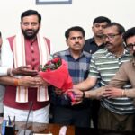 मुख्यमंत्री नायब सिंह सैनी ने धानक समाज के प्रतिनिधिमंडल से की मुलाकात