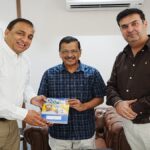 नितिन कोहली और मेयर विनीत धीर ने दिल्ली में अरविंद केजरीवाल से की मुलाकात