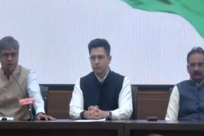 अशोक मित्तल, संदीप पाठक, राघव चढ्ढा, हरभजन सिंह और स्वाति मालीवाल ने AAP पार्टी छोडी