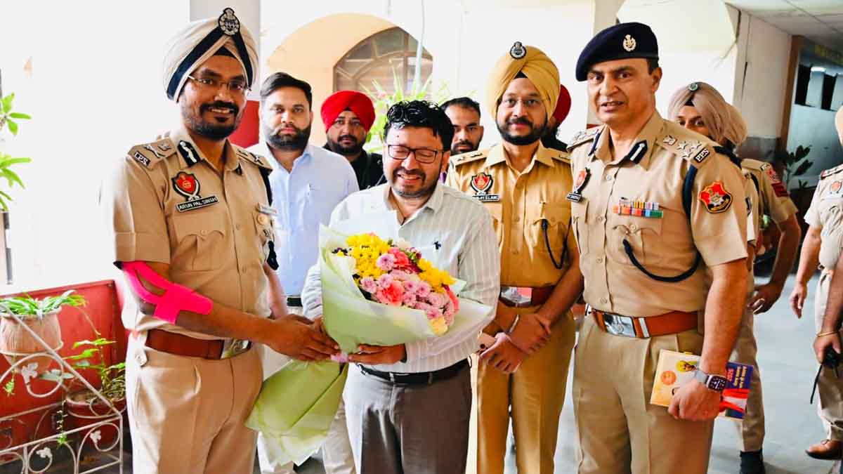 डॉ. रवजोत सिंह ने होशियारपुर में जेल सुपरिंटेंडेंट्स के साथ की रणनीतिक बैठक