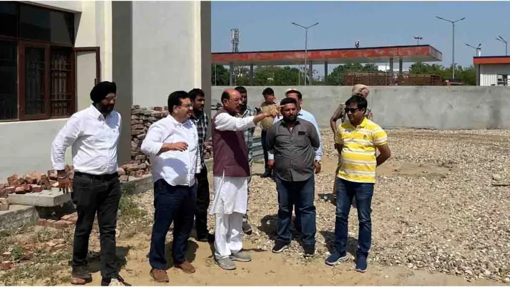 Jalandhar News: जालंधर वेस्ट में विकास कार्यों को मिली रफ्तार, मोहिंदर भगत ने विकास कार्यों का लिया जायजा