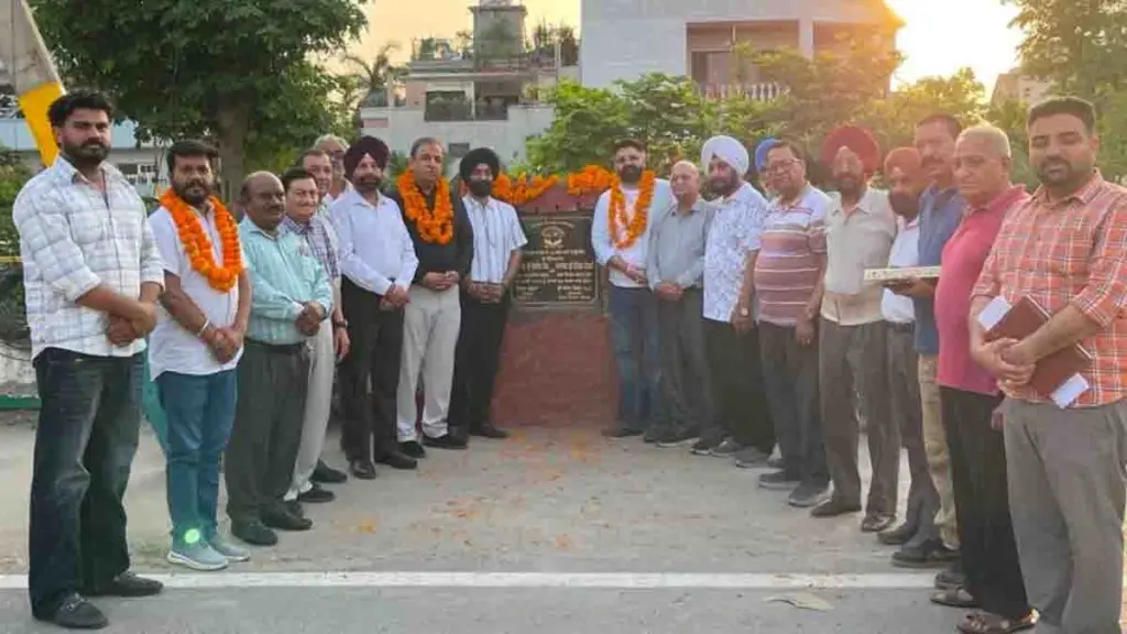 Jalandhar News: नितिन कोहली द्वारा वार्ड नंबर 12 में नए ट्यूबवेल का उद्घाटन, लोगों को मिलेगी पानी की समस्या से राहत