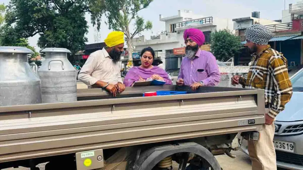 Punjab News: पंजाब भर में चलाया दो-दिवसीय मिल्क सैंपलिंग अभियान; स्वास्थ्य मंत्री ने मिलावटखोरों को दी चेतावनी