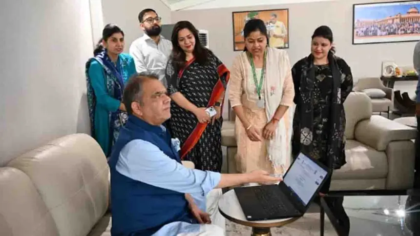 Sanjeev Arora completed his self-enumeration under the Digital Census