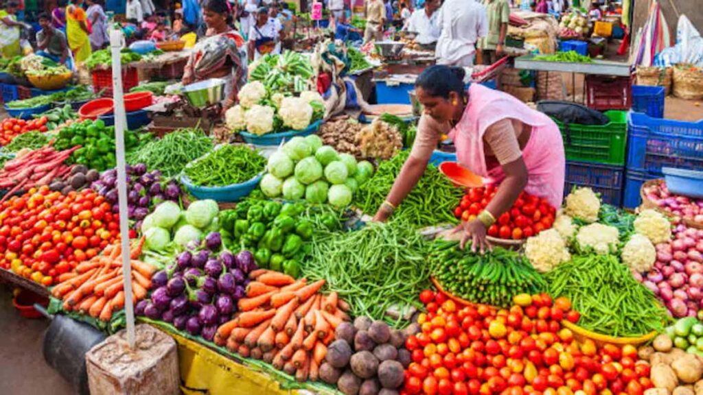 WPI Inflation: देश में थोक महंगाई 42 महीने के उच्चतम स्तर पर पहुंची, ईंधन और बिजली ने बढ़ाई दबाव