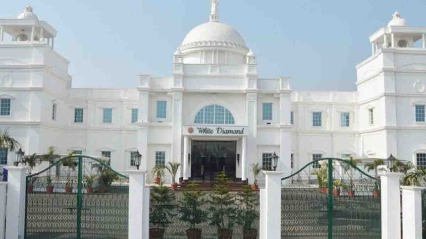 White Diamond Hotel Jalandhar