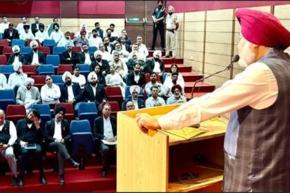 कानूनी भाईचारा संविधान और लोकतांत्रिक मूल्यों की रक्षा के लिए अग्रणी भूमिका निभाए