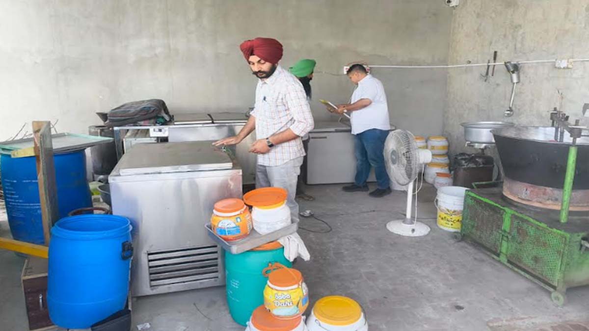 Punjab News: दूध सैंपलिंग अभियान के बाद पंजाब में दो दिवसीय व्यापक पनीर सैंपलिंग अभियान