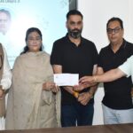 स्वर्गीय श्री अनिल चोपड़ा जी की याद में सेंट सोल्जर ने शहर की विभिन्न संस्थायों को 7 लाख की दी चैरिटी